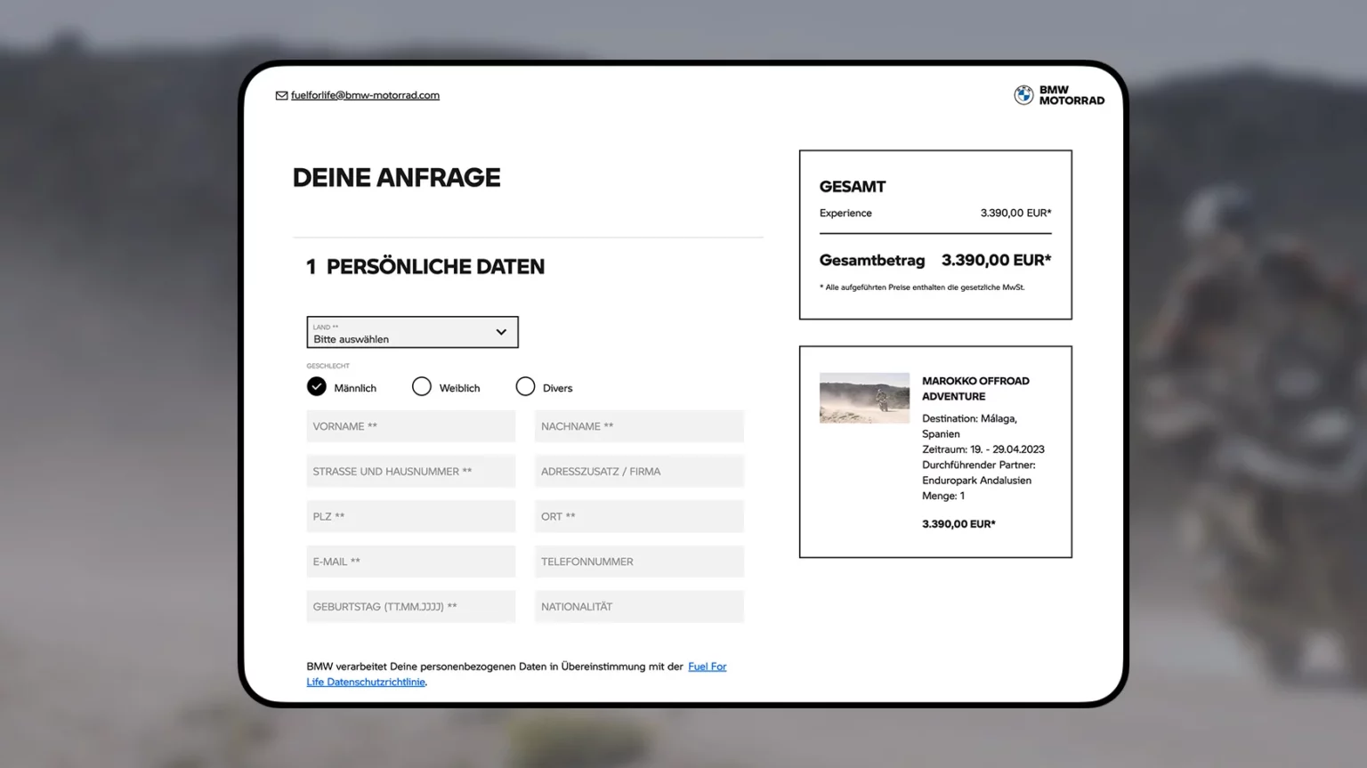 Proces rezerwacji doświadczenia na platformie BMW Motorrad Fuel for Life obejmujący formularz danych użytkownika oraz podsumowanie zamówienia.